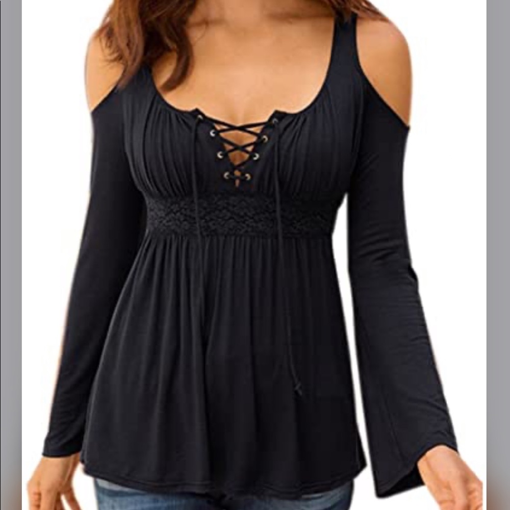 Mooncolour black top. Brand new with tags. Size L